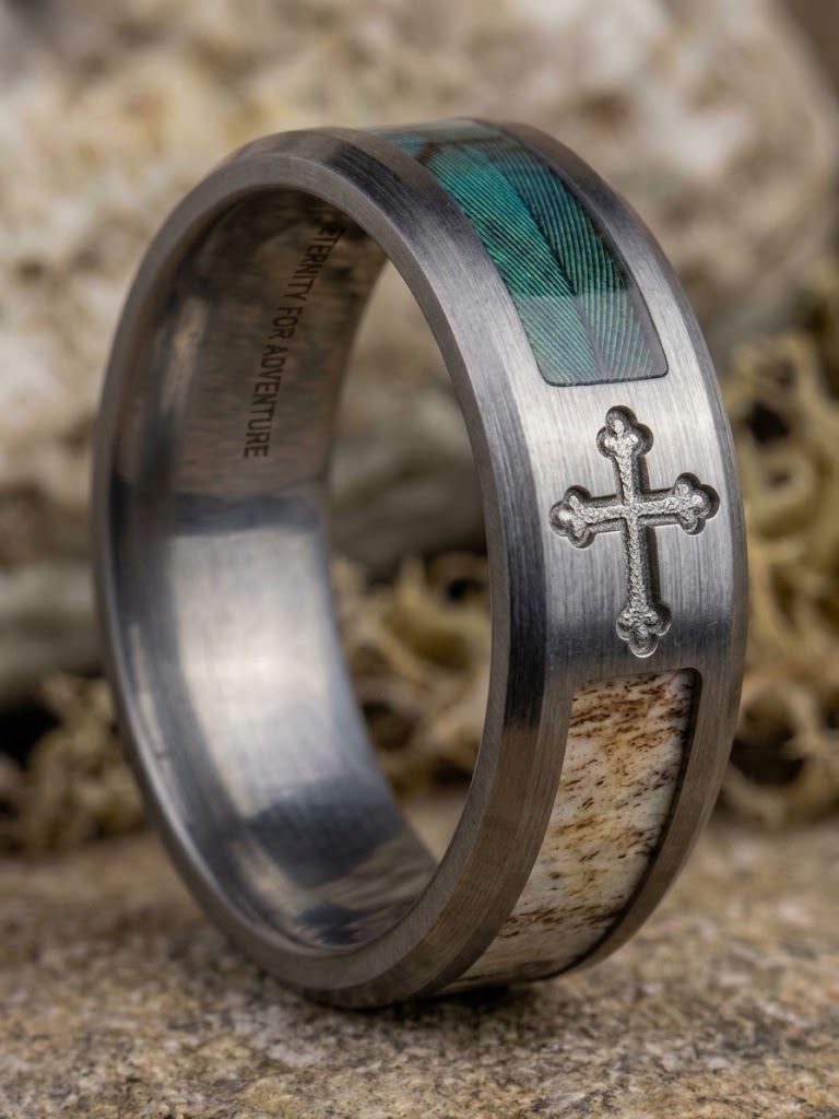 Custom rings antler & feather